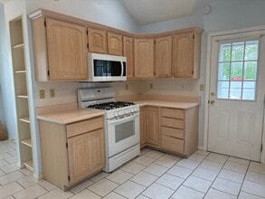 1621 Greenbrier Dr in Cape Girardeau, MO - Building Photo - Building Photo