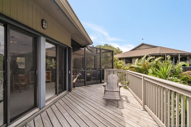 property at 5626 SE Schooner Oaks Way