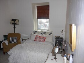 102 Ellery St in Cambridge, MA - Building Photo - Building Photo