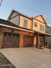 1009 New York Ave in Lynn Haven, FL - Building Photo - Building Photo