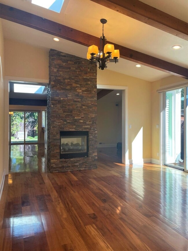 3421 Ramona St in Palo Alto, CA - Building Photo - Building Photo