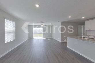 8613 SW 43rd Ter in Ocala, FL - Building Photo - Building Photo