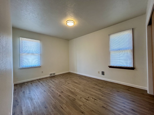 2901 E Wellesley Ave in Spokane, WA - Building Photo - Building Photo