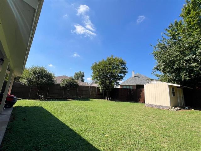 700 Auburndale Dr in Euless, TX - Building Photo - Building Photo