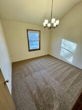 1901 E 23rd St, Unit 2 in Lawrence, KS - Building Photo - Building Photo