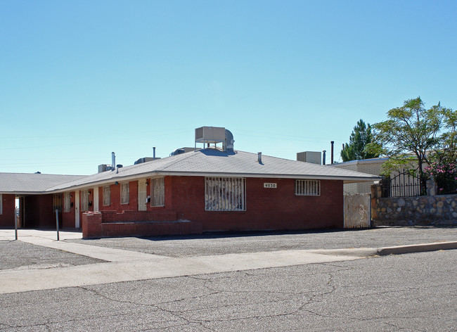 4030 Leavell Ave in El Paso, TX - Building Photo - Building Photo