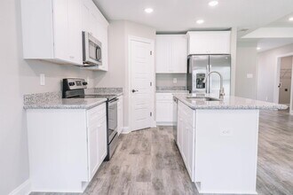 126 Pointe Breeze Wy in Biloxi, MS - Building Photo - Building Photo