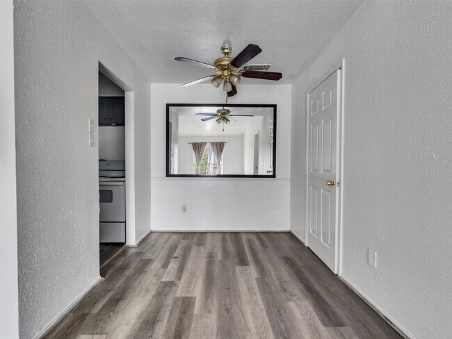 12658 Ashford Meadow Dr