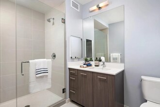 41 W Randolph St in Chicago, IL - Foto de edificio - Building Photo