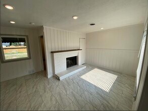 1011 Walnut St in Idalou, TX - Building Photo - Building Photo