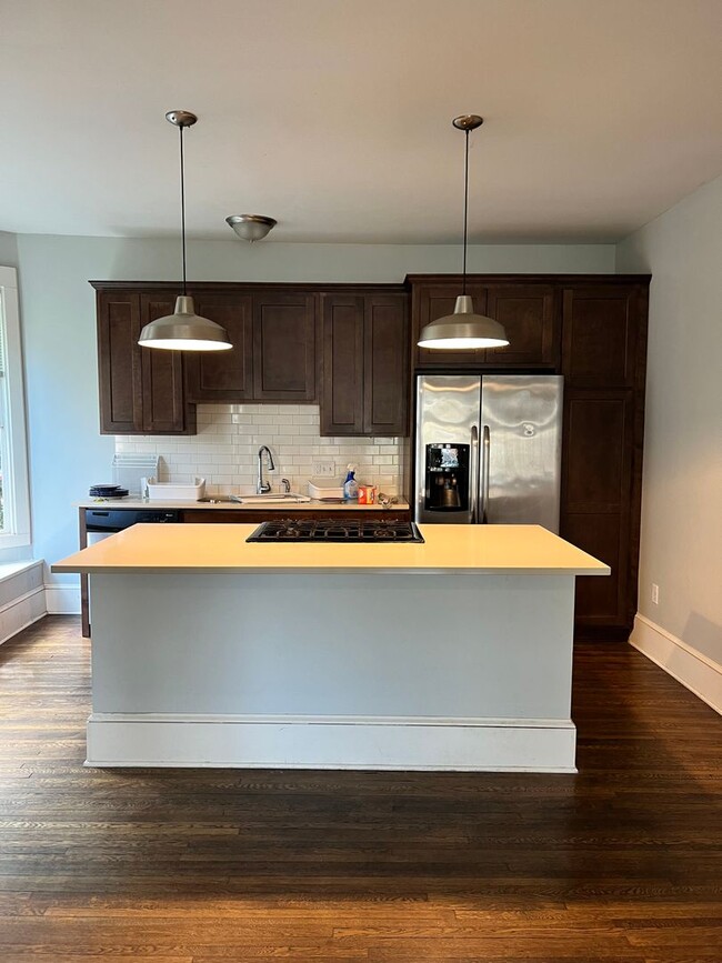 property at 3104 Lyndale Ave S