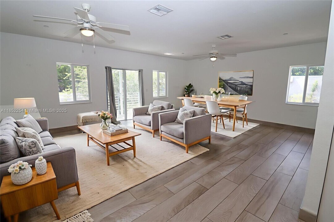 603 NE 28th St in Wilton Manors, FL - Foto de edificio