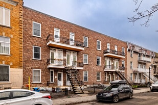 4249-4261 Des Érables Av in Montréal, QC - Building Photo