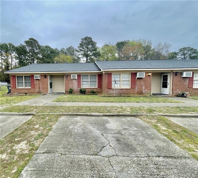 property at 3241 Willard Dr