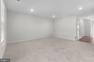 1756 Red Fox Trl in Odenton, MD - Building Photo - Building Photo