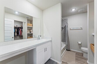 2034 Brixham Bluff Ln in Spring, TX - Building Photo - Building Photo