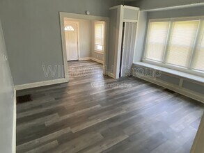 15 N Riley Ave in Indianapolis, IN - Foto de edificio - Building Photo