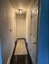 128 Vineyard Dr in Rossford, OH - Building Photo - Building Photo