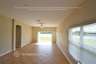 7510 Dragon Fly Loop, Unit 2019H in Gibsonton, FL - Foto de edificio - Building Photo