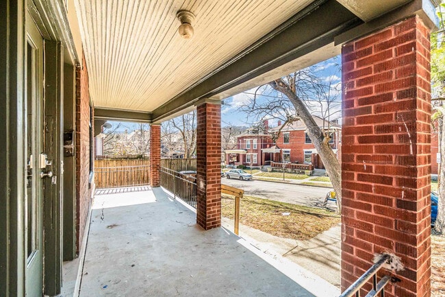 2218 Scott St in Covington, KY - Building Photo - Building Photo