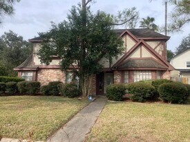 2274 Woodland Springs St in Houston, TX - Building Photo