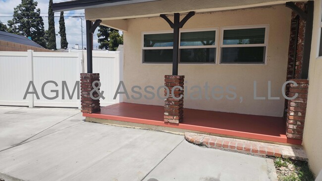 property at 11042 Genesta Ave