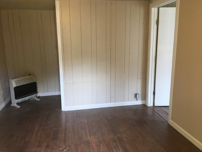 2711 W Walker St-Unit -106 in Denison, TX - Building Photo - Building Photo