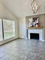 2206 Sunset Trail in Sugar Land, TX - Building Photo