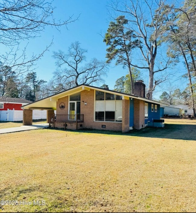 1109 Mary Ln in Whiteville, NC - Building Photo - Building Photo