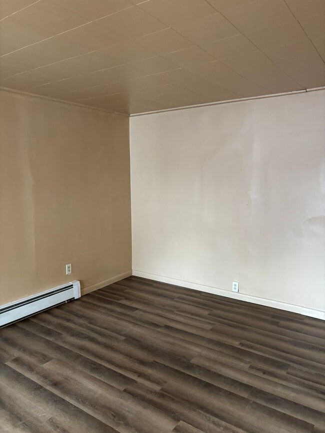 13 Buchanan St in Newville, PA - Building Photo - Building Photo