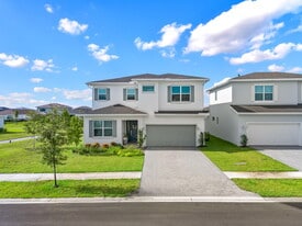 1981 Wandering Willow Wy in Loxahatchee, FL - Building Photo