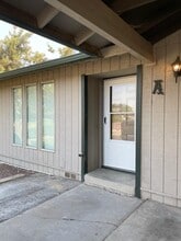 1215 S 43rd Ave, Unit 1215 #A in Yakima, WA - Building Photo - Building Photo