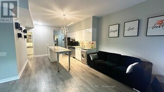 29 Singer Ct in Toronto, ON - Building Photo