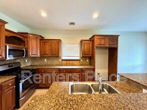 10206 N 142nd E Ave in Owasso, OK - Foto de edificio - Building Photo