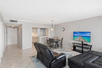 3800 Galt Ocean Dr, Unit 607 in Fort Lauderdale, FL - Foto de edificio - Building Photo