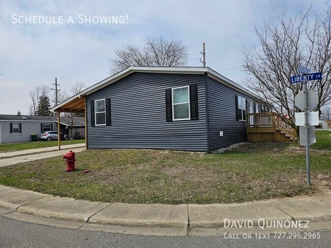 6904 Liberty Ln in Belleville, MI - Building Photo - Building Photo