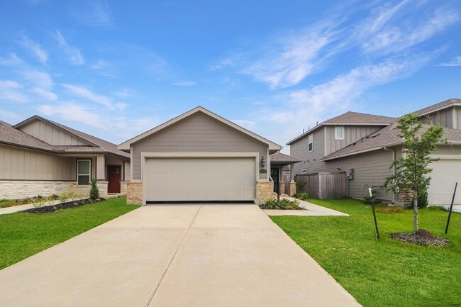 property at 18726 Etta Pnes Cir