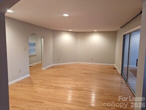 3984 Wind Rock Ct in Denver, NC - Building Photo - Building Photo