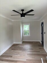 6810 S Benton Ave in Kansas City, MO - Building Photo - Building Photo