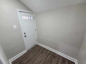 1217 S Carey St in Baltimore, MD - Building Photo - Building Photo