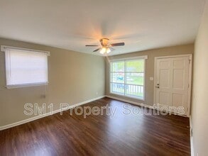 1502 Clegg St in Greensboro, NC - Building Photo - Building Photo