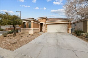 11062 Evvie Ln in Las Vegas, NV - Building Photo