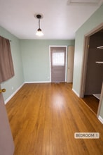 2410 Flushing Rd in Flint, MI - Building Photo - Building Photo