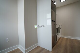 142 Dorchester St in Boston, MA - Building Photo - Building Photo
