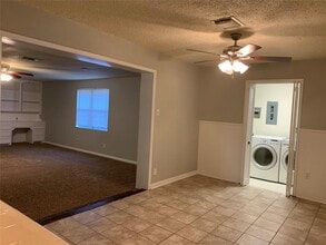 8502 McAvoy Dr in Houston, TX - Building Photo - Building Photo