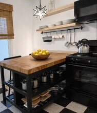 1117 Ocean Park Blvd in Santa Monica, CA - Building Photo - Building Photo