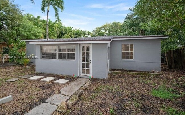 13845 NW 6th Ave in North Miami, FL - Building Photo - Building Photo