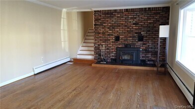 137 Bethlehem Rd in New Windsor, NY - Building Photo - Building Photo