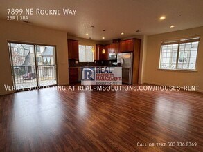 7899 NE Rockne Way in Hillsboro, OR - Building Photo - Building Photo