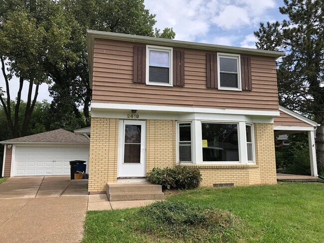 property at 2419 28th Ave